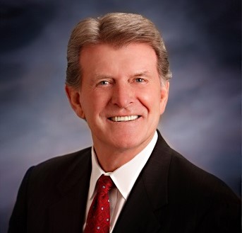 Former Idaho Governor Butch Otter (2011 Chair)